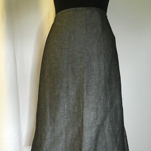 Tahari skirt   Denim look size 12